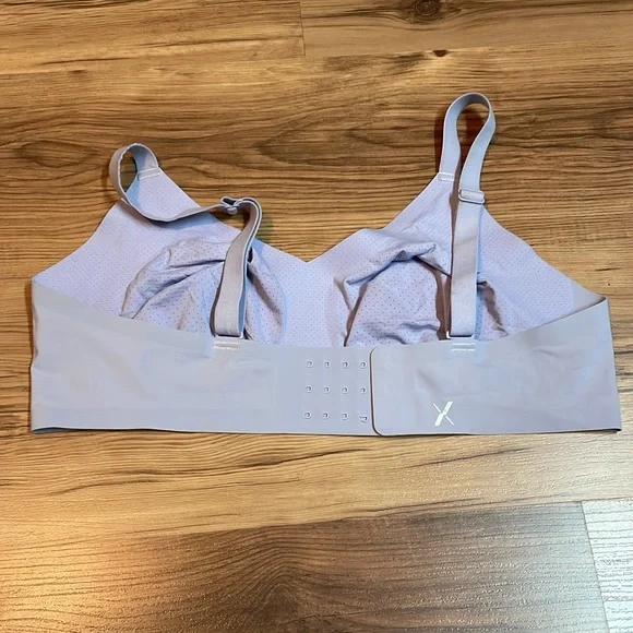 Knix Bra - Picture 2 of 4